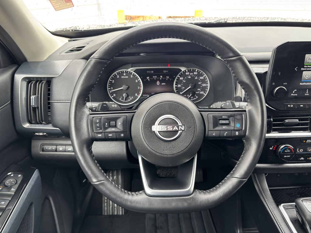 2025 Nissan Pathfinder SL - Photo 14