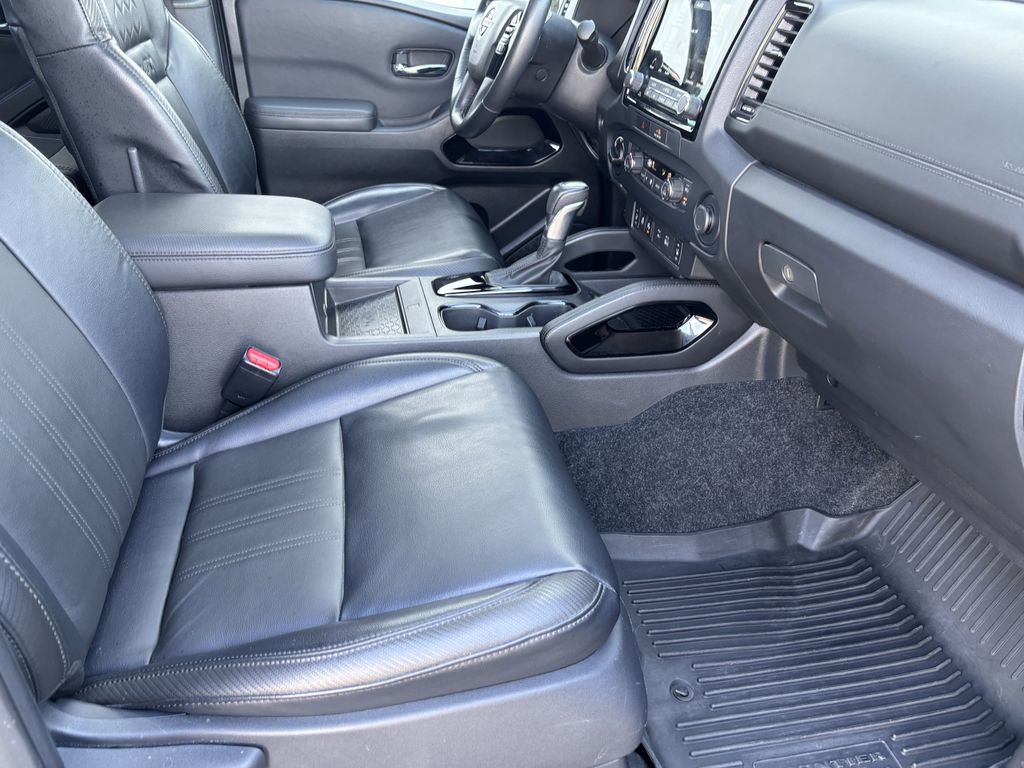 2022 Nissan Frontier PRO-4X - Photo 28