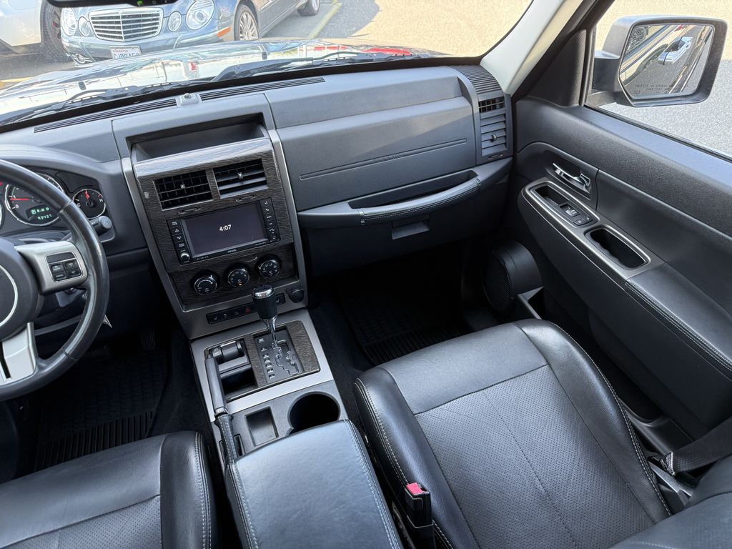 2012 Jeep Liberty Limited Jet Edition - Photo 21