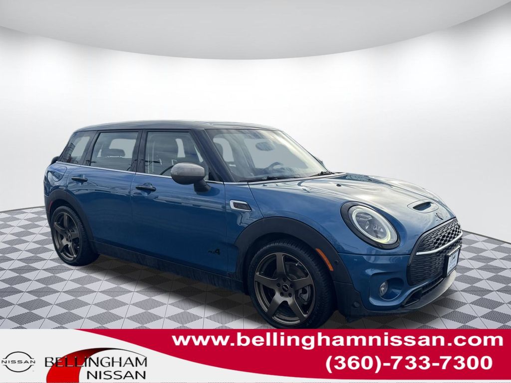 2023 MINI Clubman Cooper S ALL4's photo
