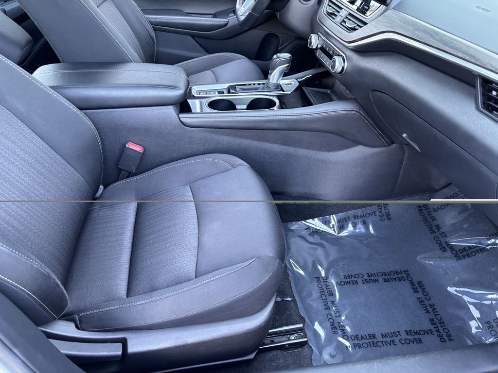 2024 Nissan Altima SV - Photo 30