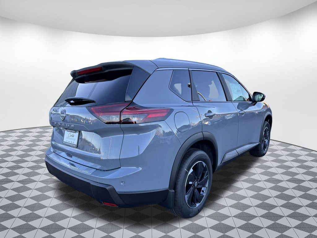 2026 Nissan Rogue SV photo 4