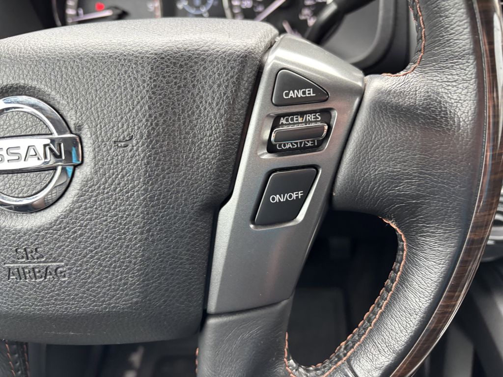 2019 Nissan Titan XD Platinum Reserve - Photo 17