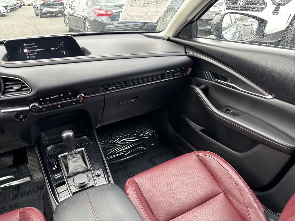 2024 Mazda CX-30 Carbon Edition - Photo 23
