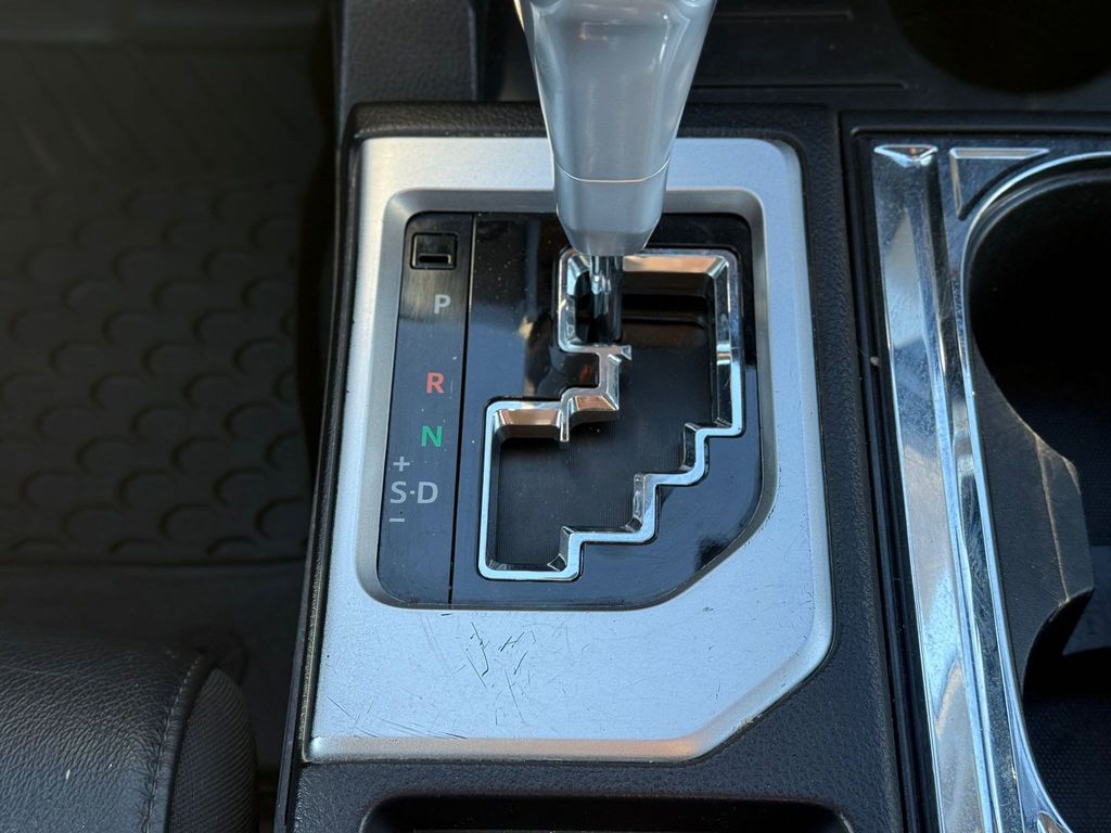 2021 Toyota Tundra SR5 - Photo 26