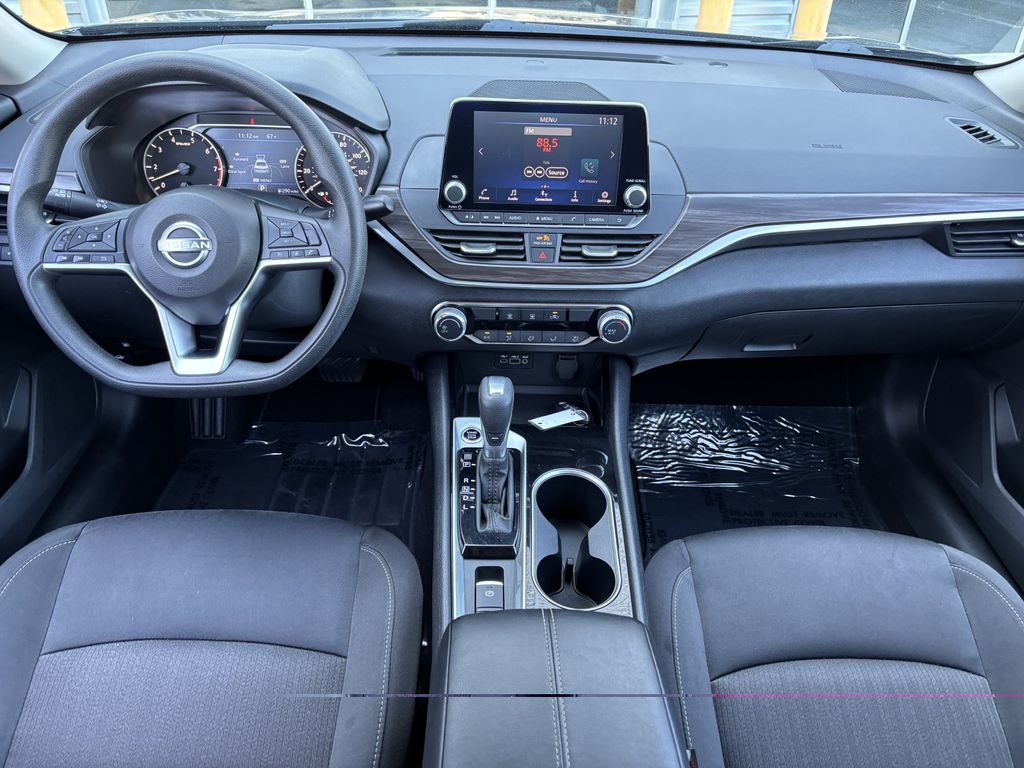 2024 Nissan Altima SV - Photo 21