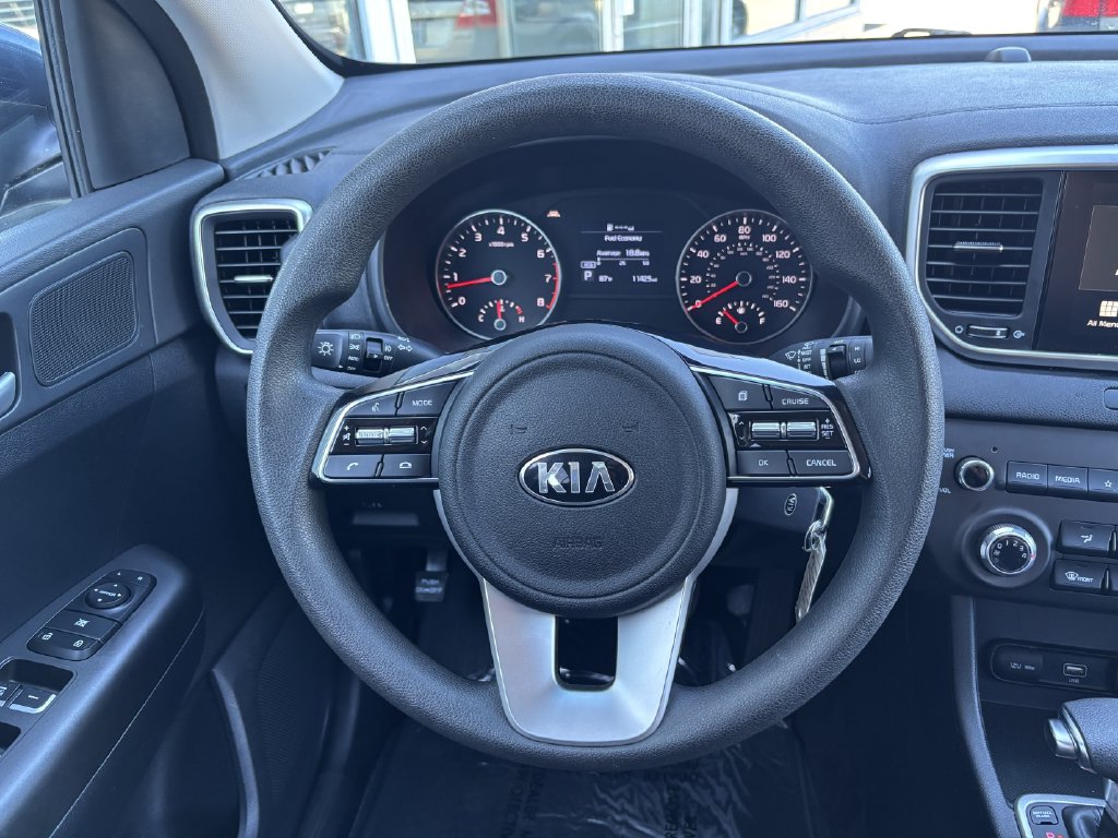 2022 Kia Sportage LX - Photo 13