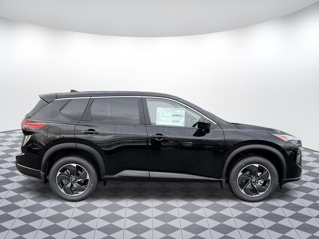 Used 2025 Nissan Rogue SV SUV