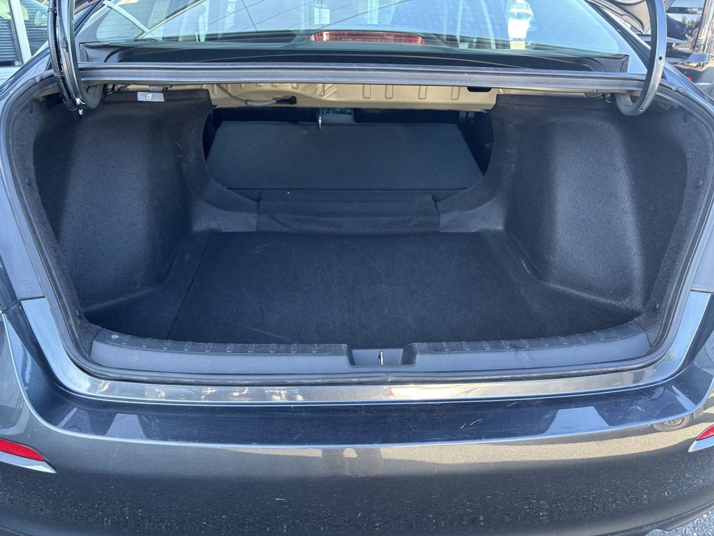 2025 Honda Civic LX - Photo 25