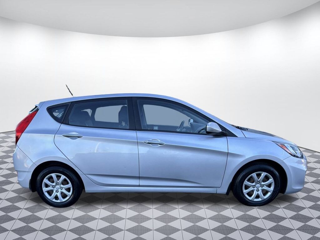 Used 2014 Hyundai Accent GS Hatchback