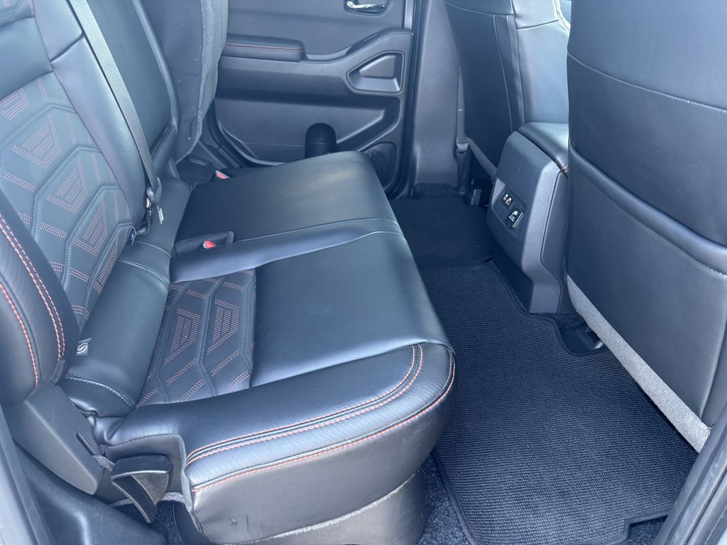 2025 Nissan Frontier PRO-4X - Photo 26