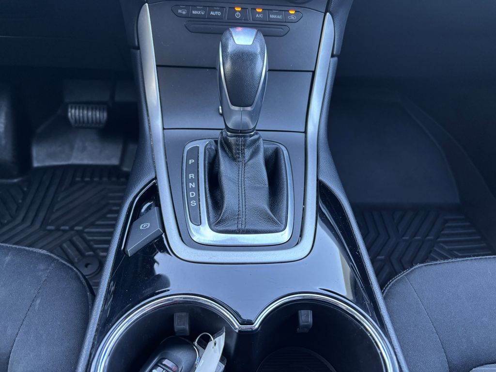 2018 Ford Edge SEL - Photo 20