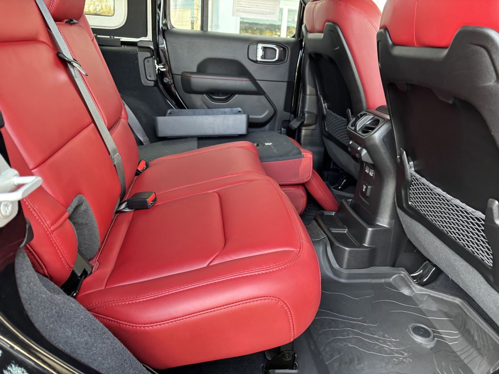 2024 Jeep Wrangler 4-Door Rubicon - Photo 28