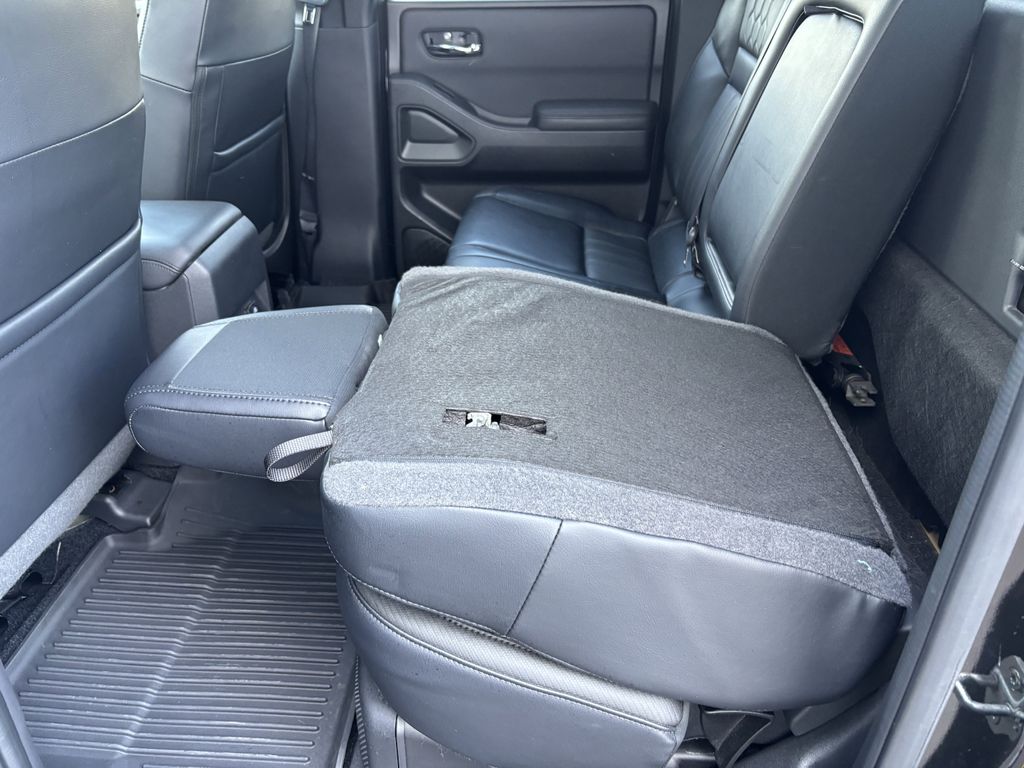 2022 Nissan Frontier PRO-4X - Photo 25