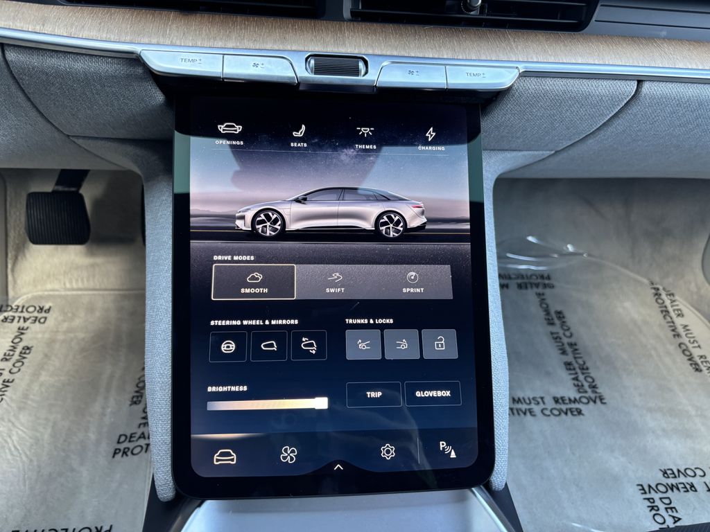 2024 Lucid Air Touring - Photo 17