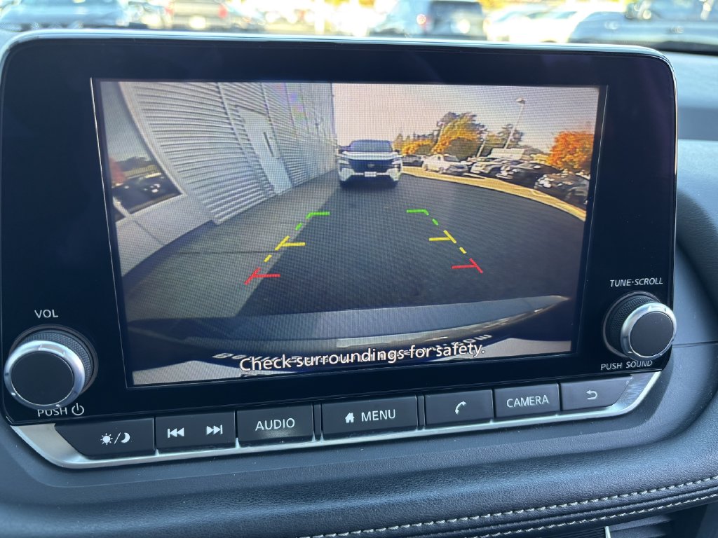 2025 Nissan Rogue SV - Photo 29