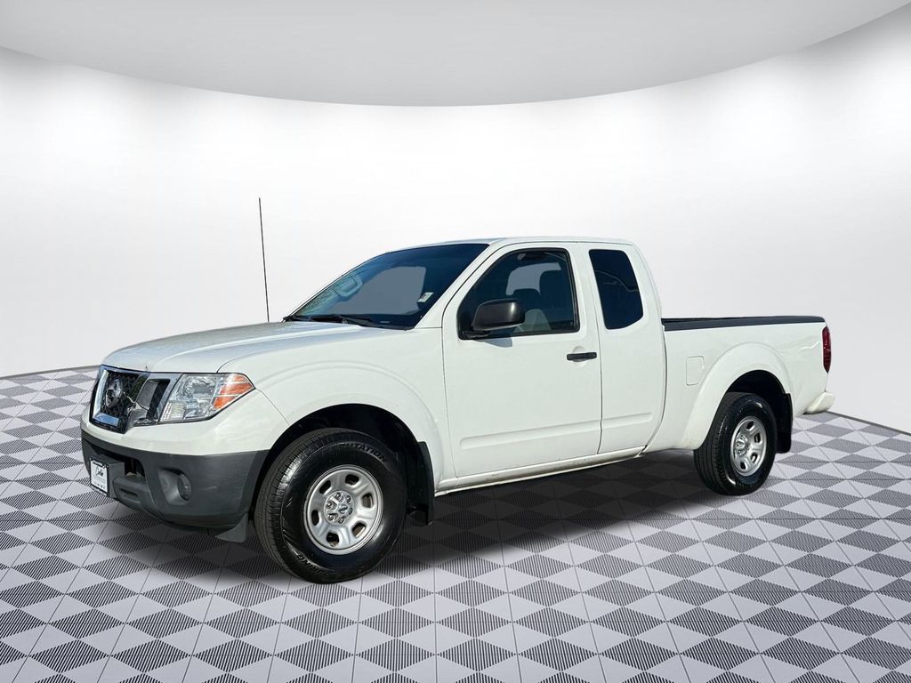 2017 Nissan Frontier S photo 3
