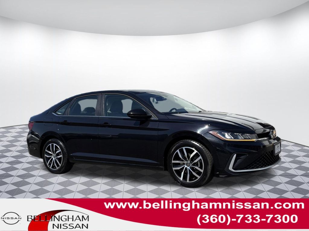 2025 Volkswagen Jetta SE - Photo 1