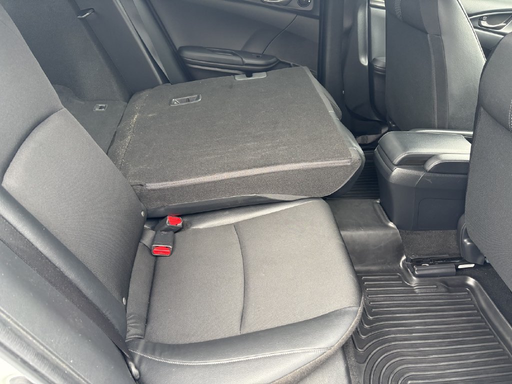 2021 Honda Civic Hatchback Sport - Photo 25