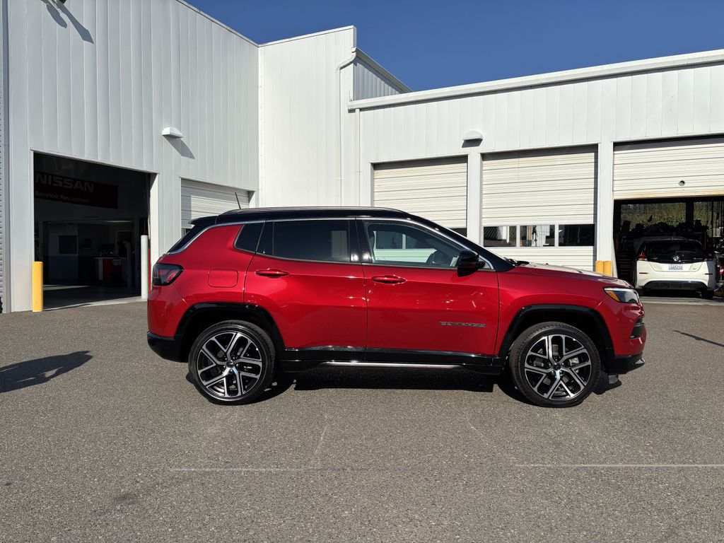 2025 Jeep Compass Limited - Photo 6