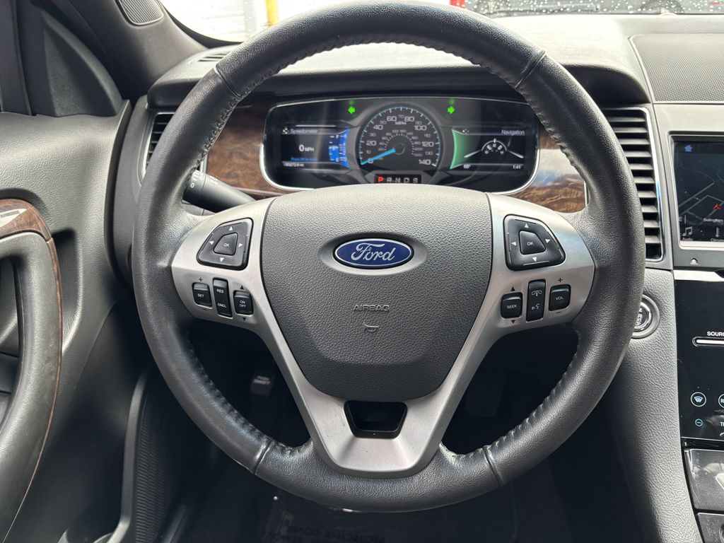 2019 Ford Taurus Limited - Photo 14