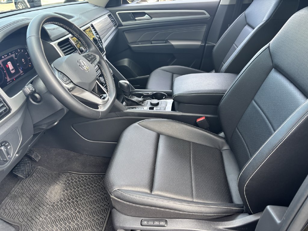 2023 Volkswagen Atlas SEL - Photo 12