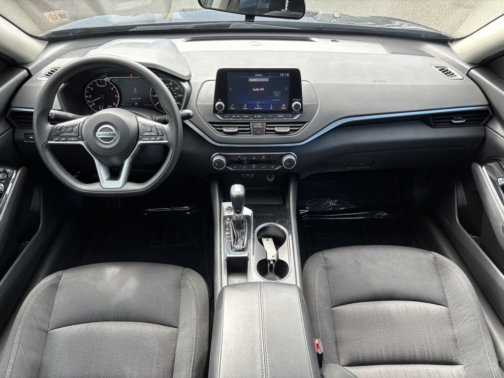 2021 Nissan Altima SV - Photo 21