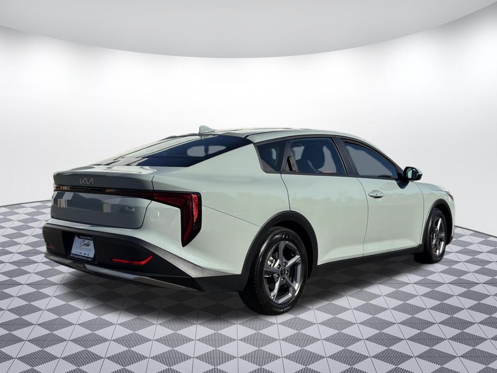 2026 Kia K4 LXS - Photo 7