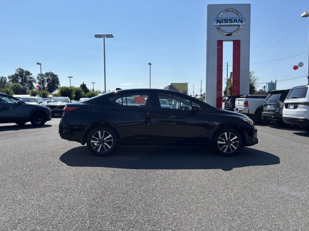 2025 Nissan Versa Sedan SV - Photo 8