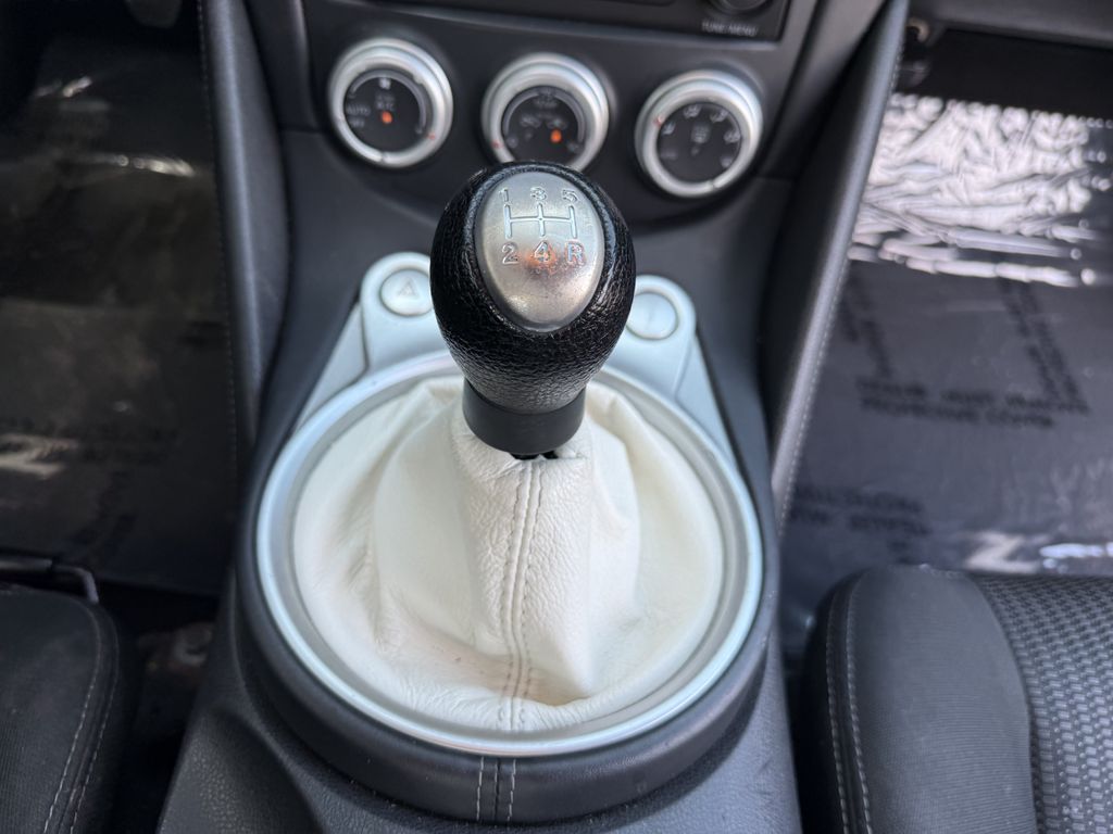 2016 Nissan 370Z Coupe Base - Photo 18