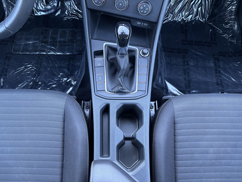2024 Volkswagen Jetta S - Photo 20