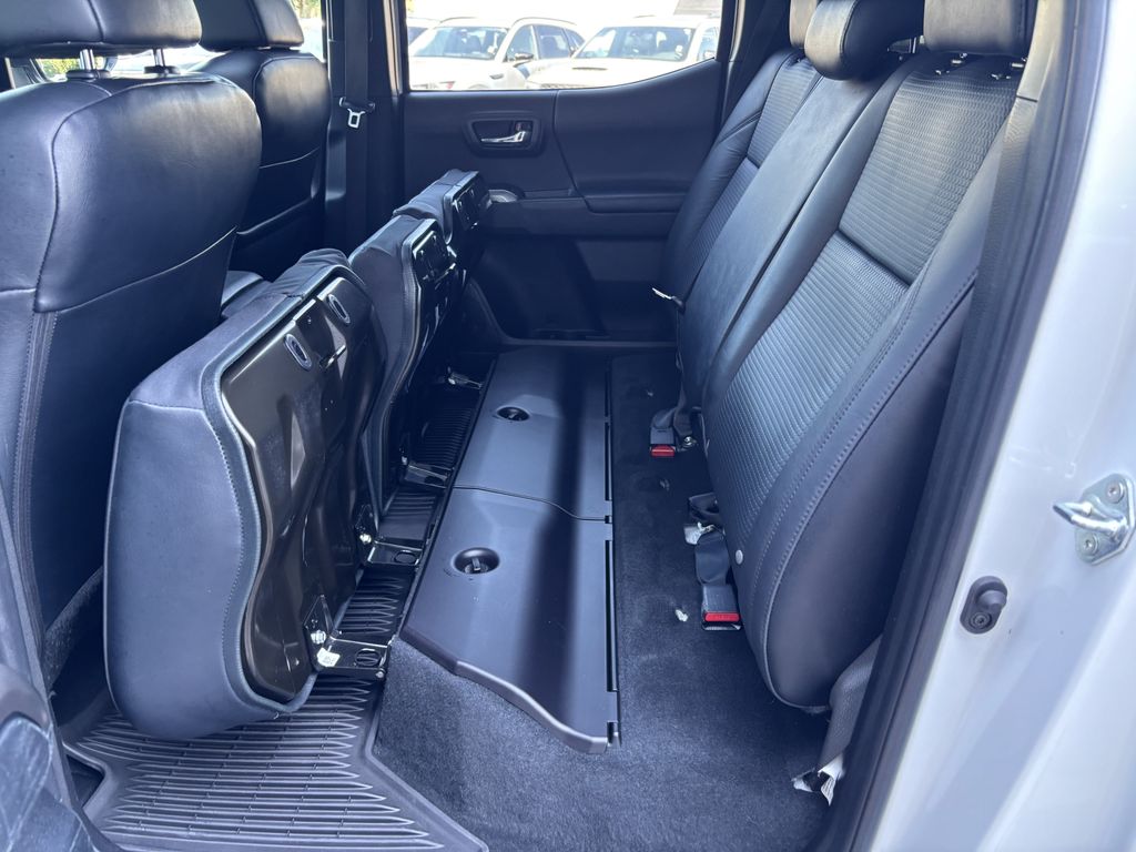 2023 Toyota Tacoma Limited - Photo 27