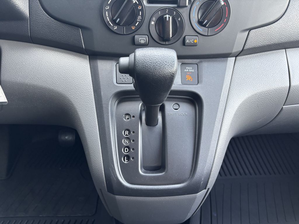 2020 Nissan NV200 S - Photo 16