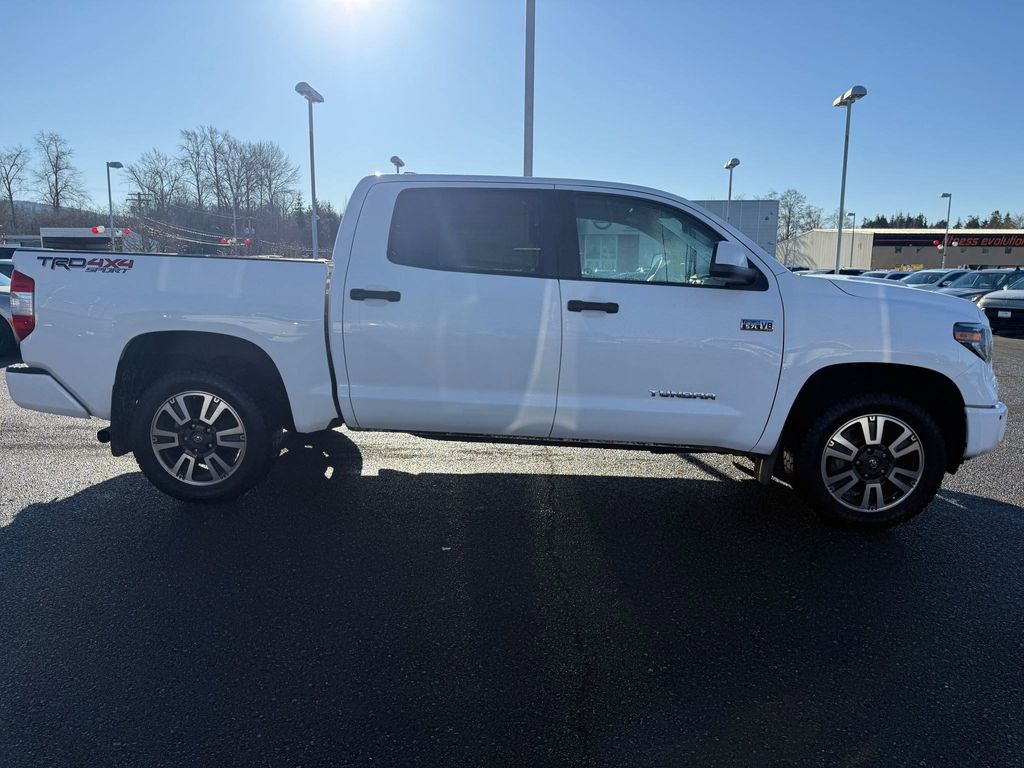 2021 Toyota Tundra SR5 - Photo 8