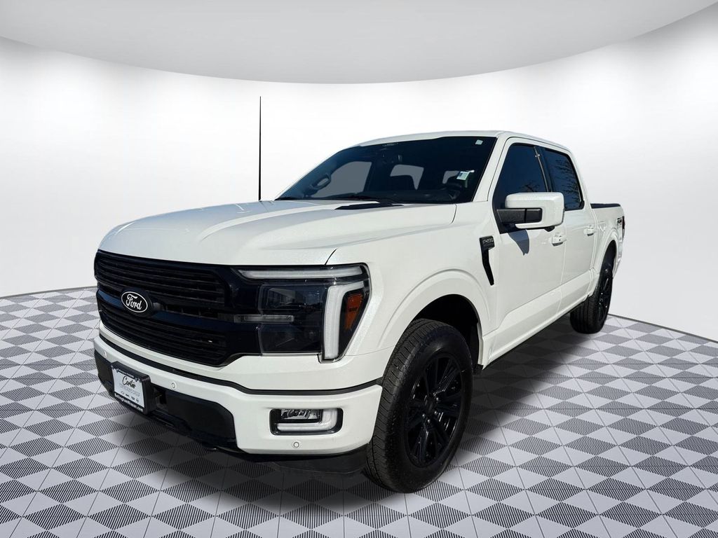 2024 Ford F-150 Platinum photo 3