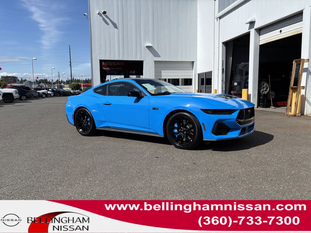 2024 Ford Mustang GT Fastback's photo