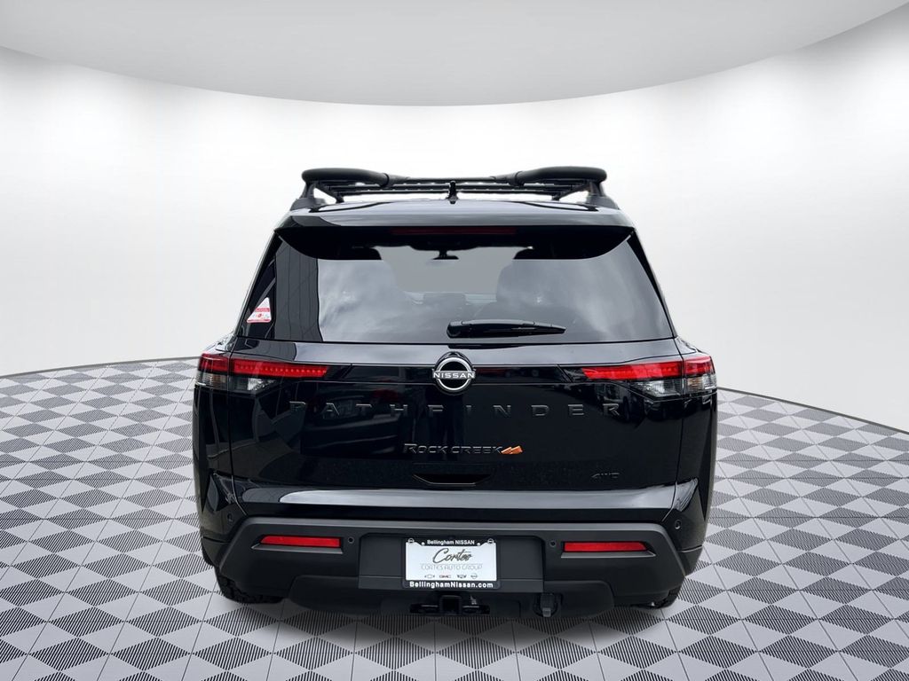 2025 Nissan Pathfinder Rock Creek photo 2
