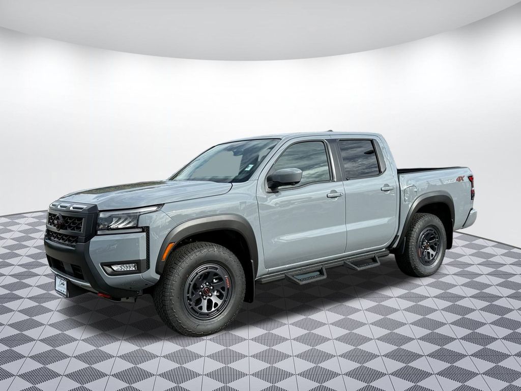 2026 Nissan Frontier PRO-4X photo 3