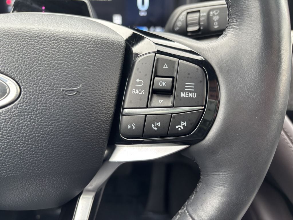 2025 Ford Explorer Platinum - Photo 15