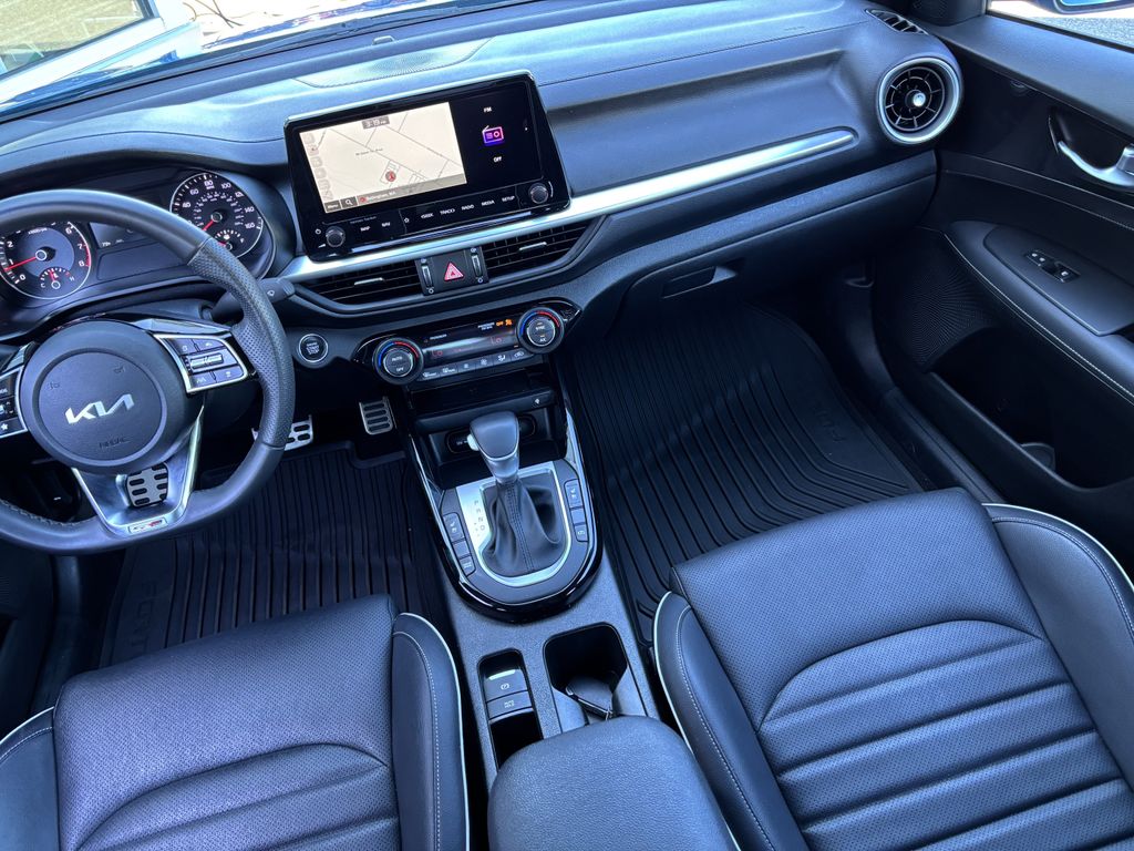 2023 Kia Forte GT-Line - Photo 21