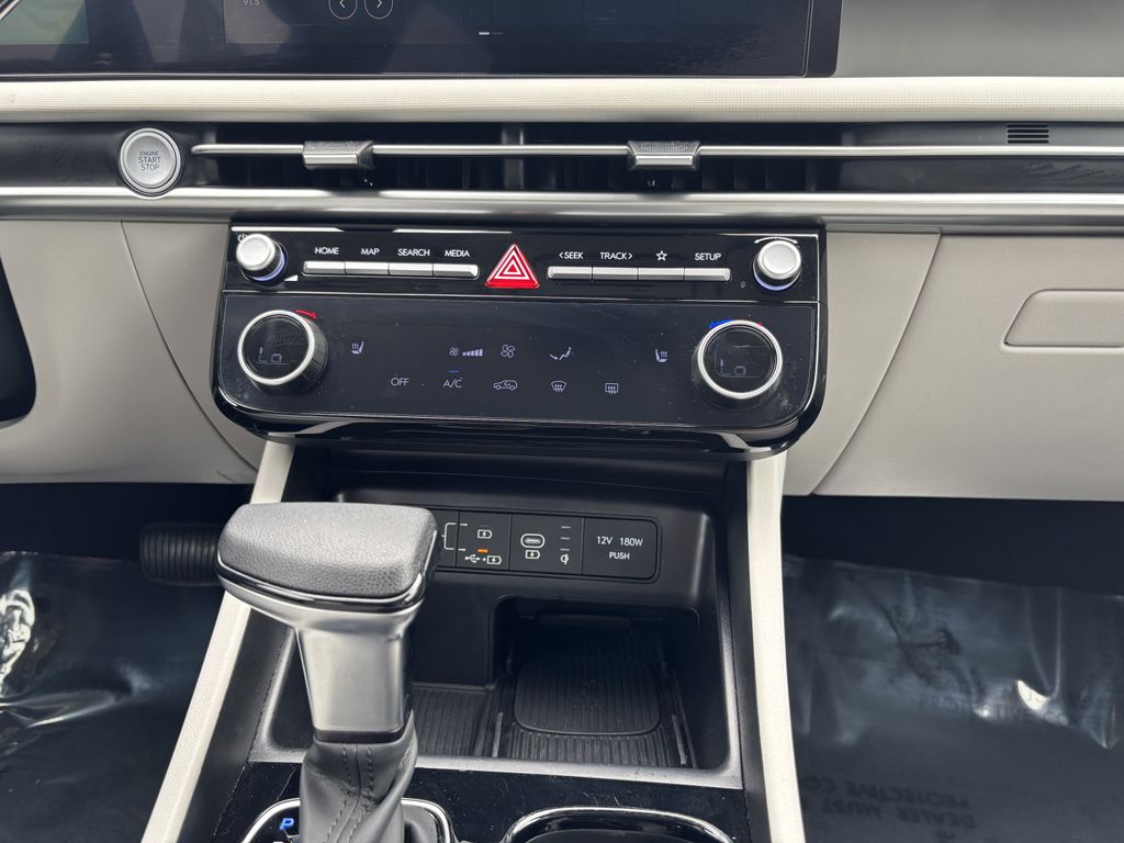 2025 Hyundai Tucson SEL - Photo 19