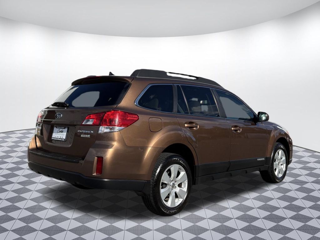 2011 Subaru Outback I Premium - Photo 7