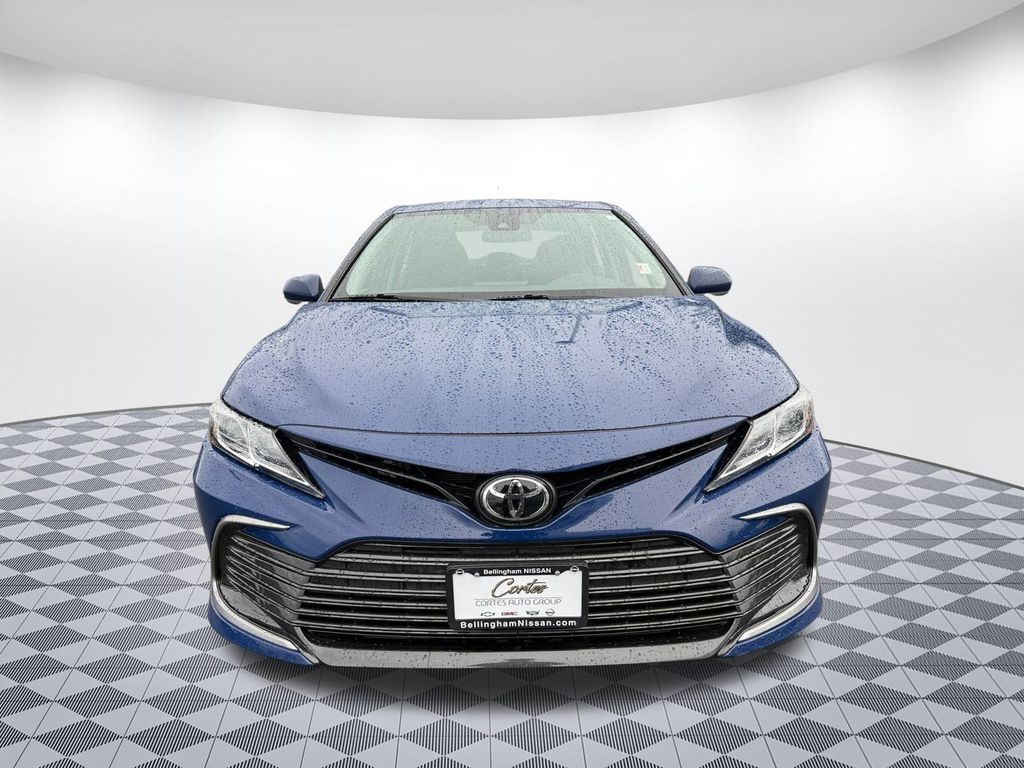 2024 Toyota Camry LE photo 2