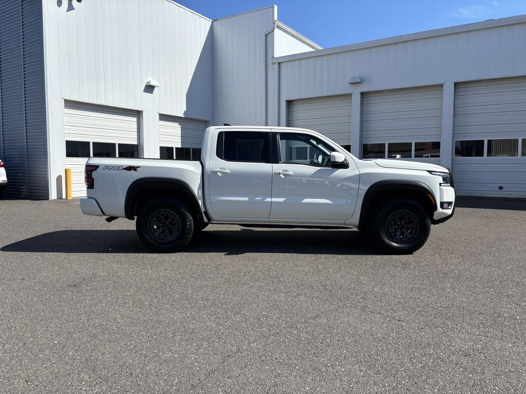 2026 Nissan Frontier PRO-4X - Photo 8