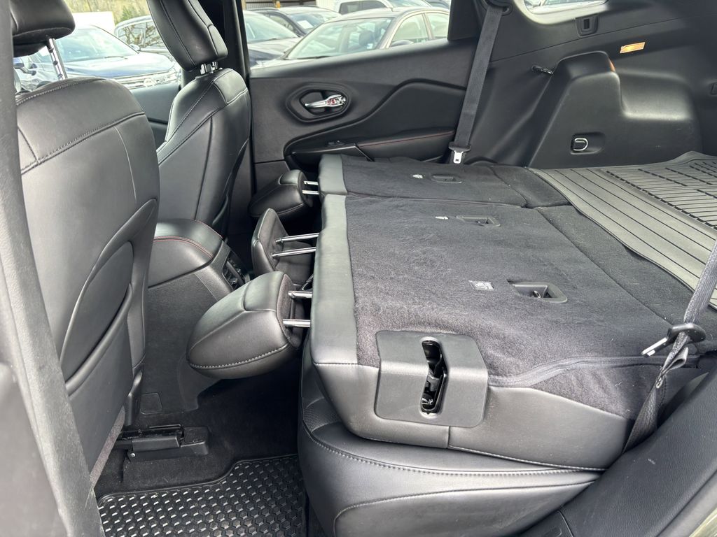 2021 Jeep Cherokee Trailhawk - Photo 28