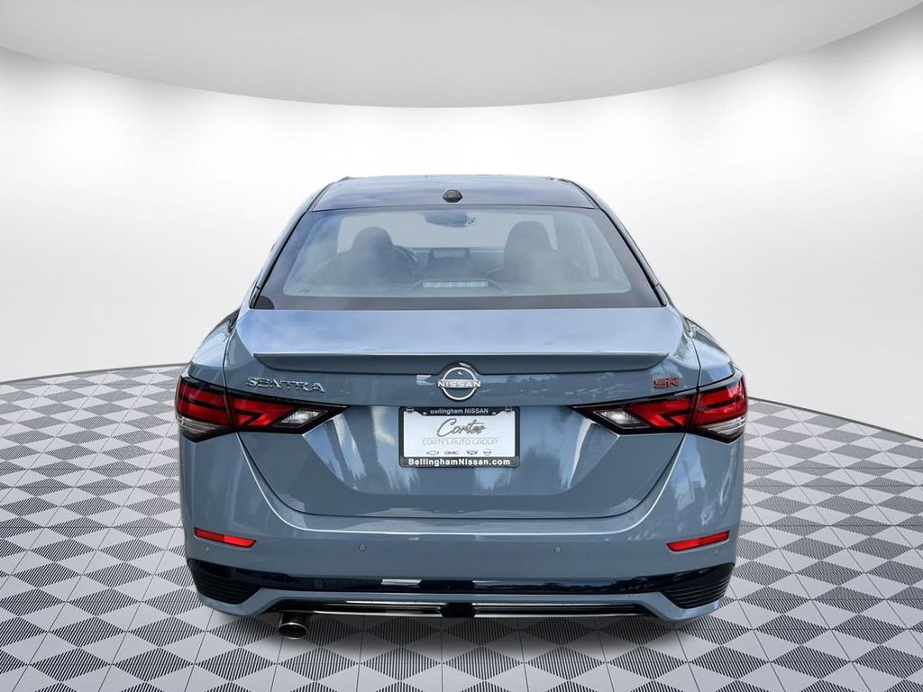 2025 Nissan Sentra SR photo 4