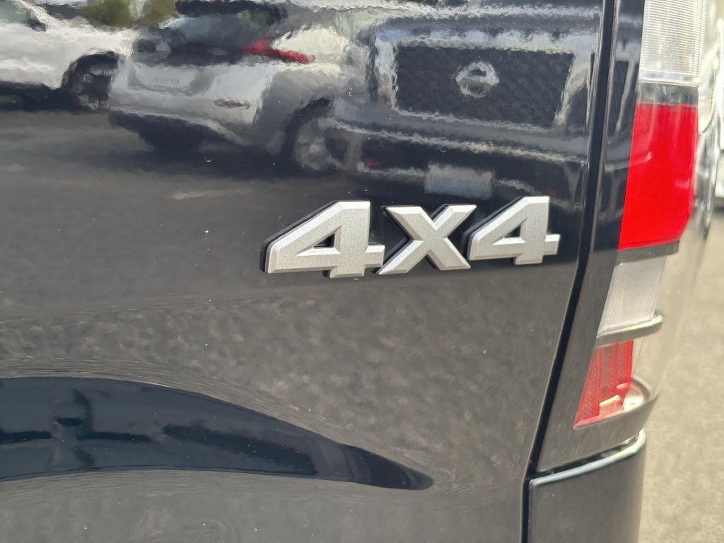 2026 Nissan Frontier SV - Photo 11
