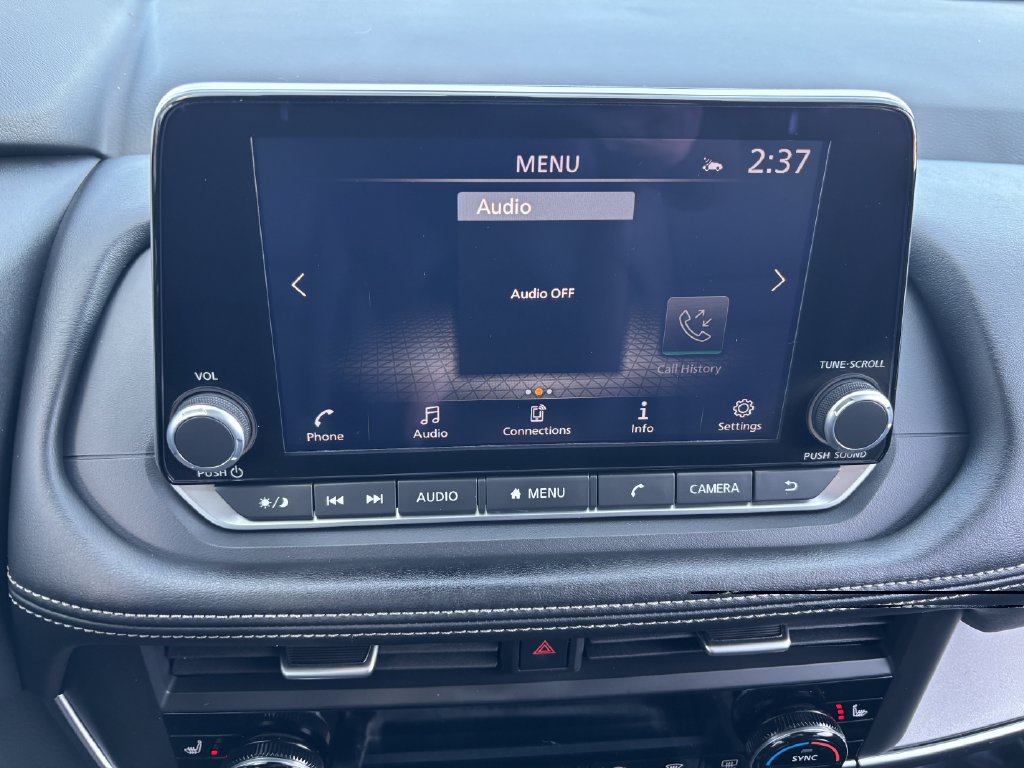 2025 Nissan Rogue SV - Photo 16