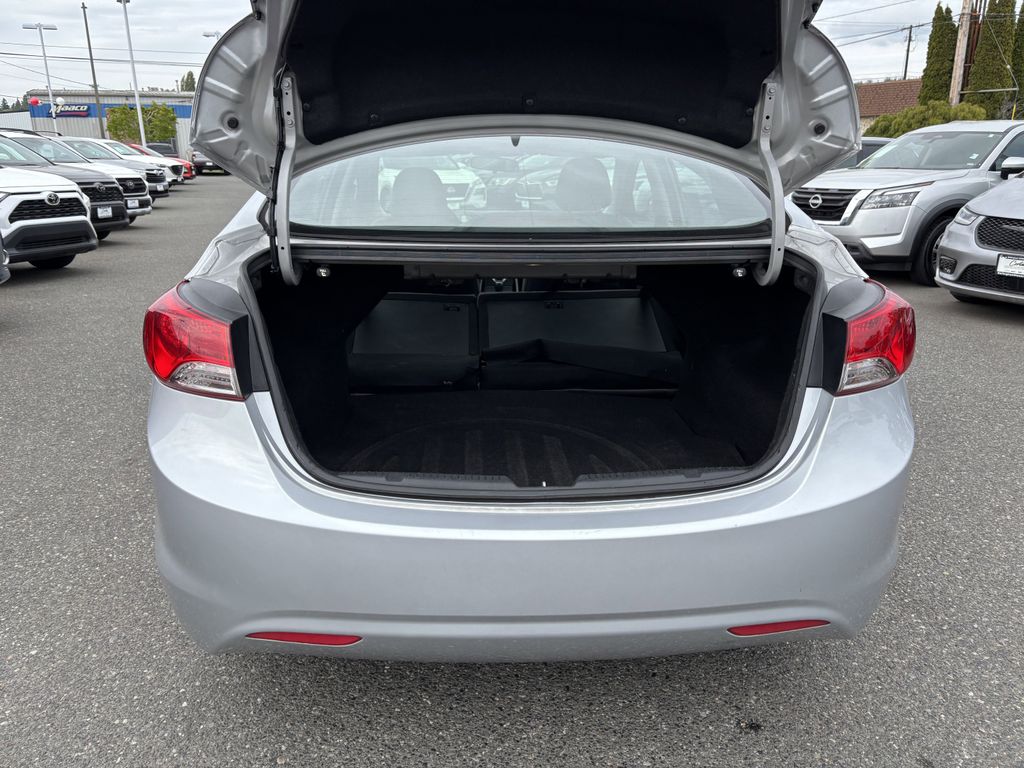 2011 Hyundai Elantra GLS - Photo 27