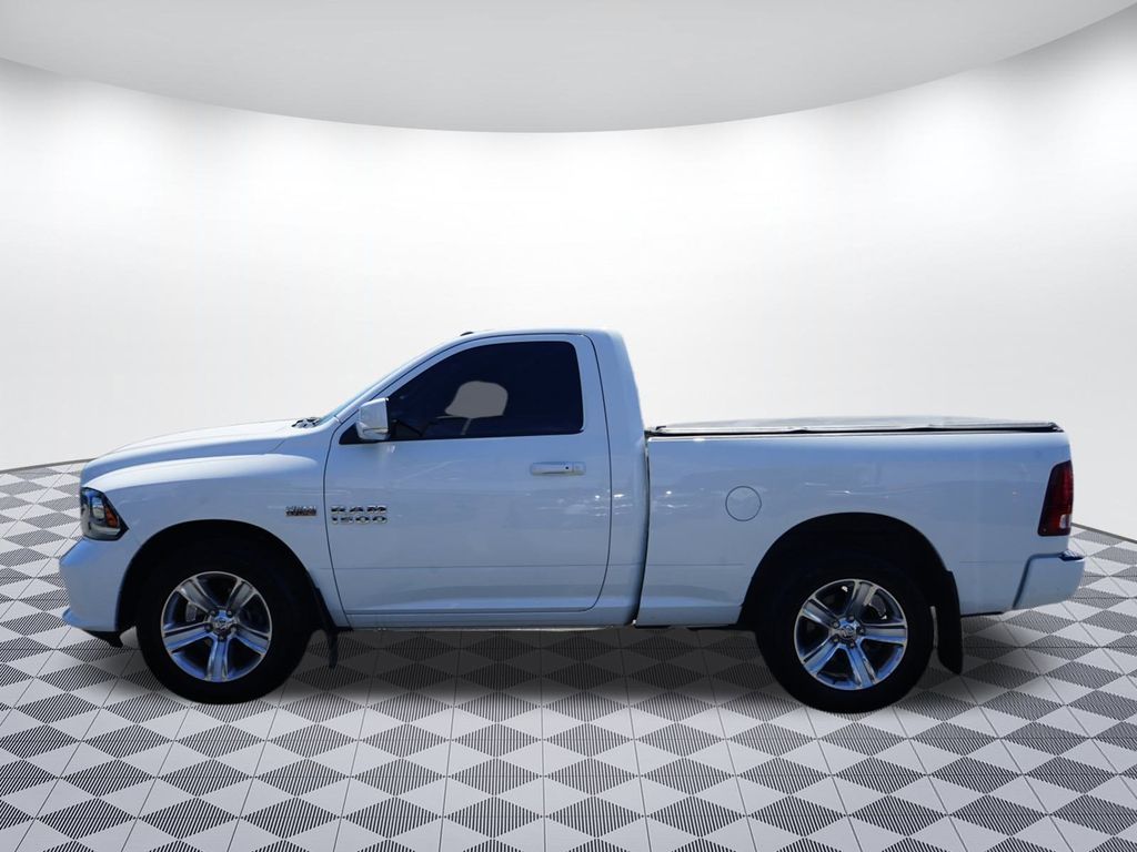 2015 Nissan Altima Sport photo 4